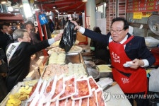 1일 상인 체험 나선 울산시장