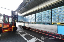 오비맥주의 새로운 발포주 필굿 이천 공장서 첫 출고