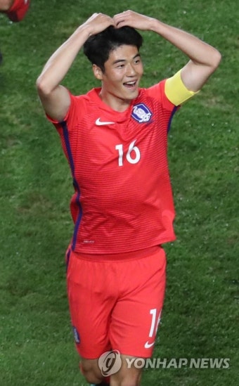 기성용 축구대표팀 은퇴 공식발표
