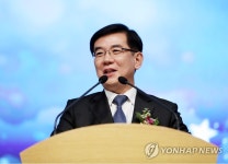 기념사하는 정일영 사장