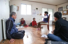 40여년간 3번째 강제 이주라니…이번엔 그냥 못 나가유