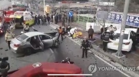 광주 용전동 교차로에서 택시와 승용차 충돌…6명 중경상