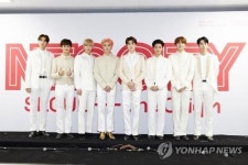 보이그룹 NCT127 강남구 관광홍보대사 위촉