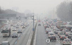 눈길 정체되는 경부고속도로