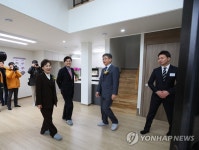 임대형 제로에너지 단독주택 찾은 김현미 장관