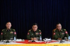 미얀마 정부 헌법개정 움직임에 군부 핵심은 못 바꿔 경고