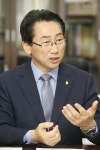 새 광화문 광장으로 교통대란 우려…왕복 6차로는 부족