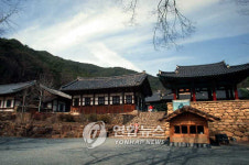 30년 갈등 지리산 천은사 입장료 종지부 찍나