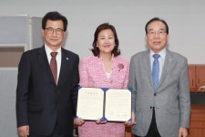 충북도·보은군, 3개사와 1천735억원 투자협약
