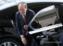 외교부, 日교과서 항의차 나가미네 주한日대사 초치(속보)