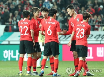 강호 콜롬비아에 승리