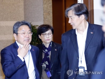 조국-강기정 수석 사이 조현옥 인사수석