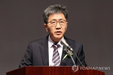 취임사 하는 박원석 원자력연구원장