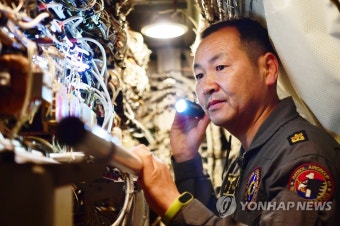 해군 최초 '해상초계기 8,000시간 무사고 비행 승무원' 탄생