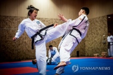 국제태권도연맹의 호신술 시범