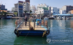 강원 산불 여파로 한산한 갯배