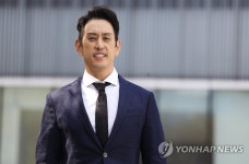 JTBC 슈퍼밴드 심사위원으로 합류한 조한
