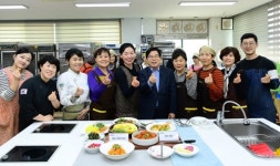 장성군 황금밥상으로 관광객 입맛 사로잡는다