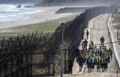 분단 후 첫 개방 DMZ 평화의 길…남북 자유롭게 왕래했으면