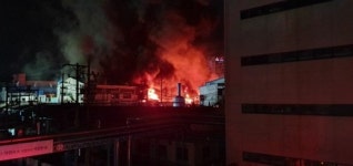 군포 페인트 공장 화재…창문 닫고 우회 통행