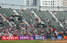 사직야구장 어린이팬들은 어디로