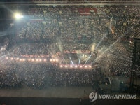 [특징주] 英 웸블리 콘서트 성황에 BTS 관련주 강세