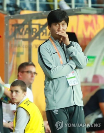 정정용 감독, VAR 판독에 근심