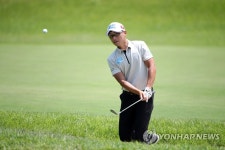 트러블샷 날리는 이동민