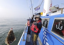 [렛츠고 피싱] 대(大)광어의 계절…짜릿한 손맛과 입맛