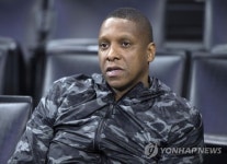 NBA 토론토 유지리 사장, 우승 후 보안관 폭행혐의로 조사