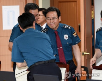 지휘부 회의 참석한 이용표 신임 서울경찰청장