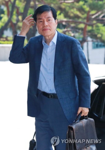 '분식회계 의혹' 김태한 삼성바이오 대표 재소환