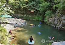 피서는 계곡이 최고