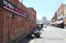 [르포] 개고기 거래 전면 금지 부산 구포시장 초복에도 썰렁