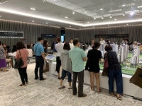 분양가 규제 피한 과천 푸르지오 써밋, 견본주택은 한산