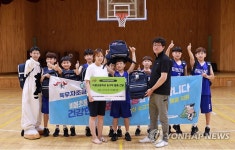 육우자조금, 청주 비봉초등학교 농구부 후원