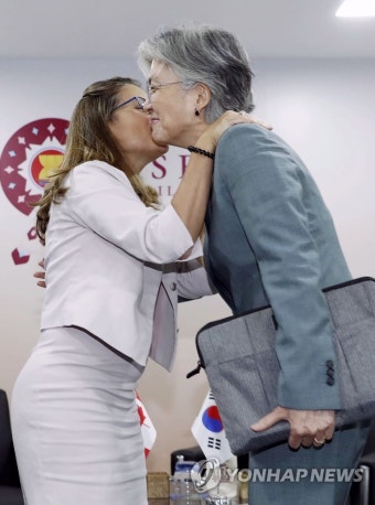 한-캐나다 외교장관 양자회담