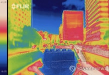 폭염 잠시 잊게 해주는 청계천