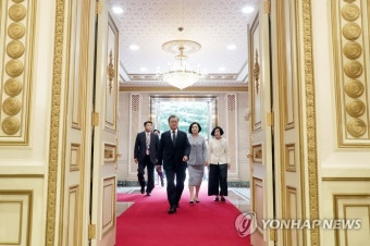 윤석열 대통령, 독립유공자 후손들과의 오찬에서 헌신·희생 영원히 기억하며 최선 다할 것