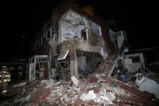 김천 화공약품 제조공장서 보일러 폭발…10여명 대피