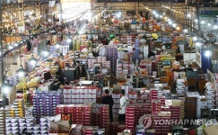 추석 앞둔 농수산물도매시장