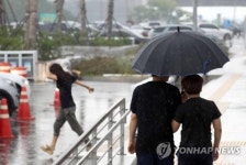 경남 요란한 가을장마…진주·하동 호우주의보