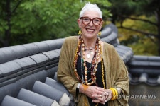 로니 칸, 서울국제음식영화제 개막작 주연