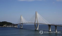 강풍에 부산∼거제 거가대교 11시부터 통제