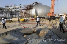 사우디, 日에 질 낮은 원유 보낼 수도 통보…산유량회복 지연?