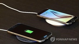 안산시, 버스 정류장에 휴대전화 충전기 설치