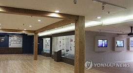 뉴욕 맨해튼에 문을 연 한인이민사박물관 전시실