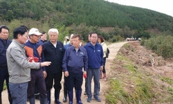 농협 임직원 태풍피해 복구지원…김병원 회장 현장점검