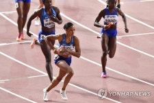 -세계육상- 미국, 남녀 1,600m 계주 석권…金 14개 수확