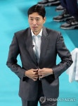 경기 준비하는 신진식 감독